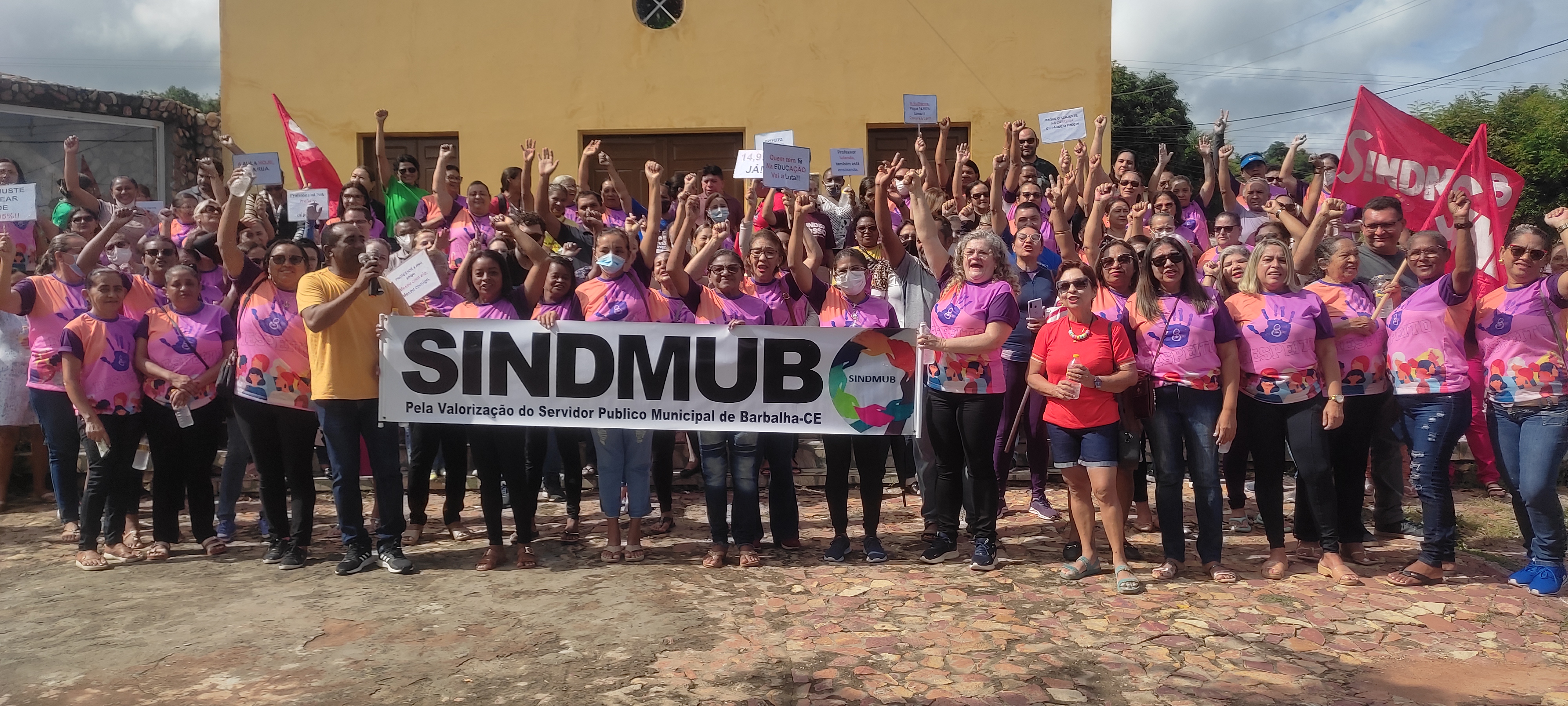 Professores de Barbalha fizeram mobilização, hoje, 27/03 na Região do Sítio Cabeceiras e Arajara pelo reajuste de 14,95% Linear