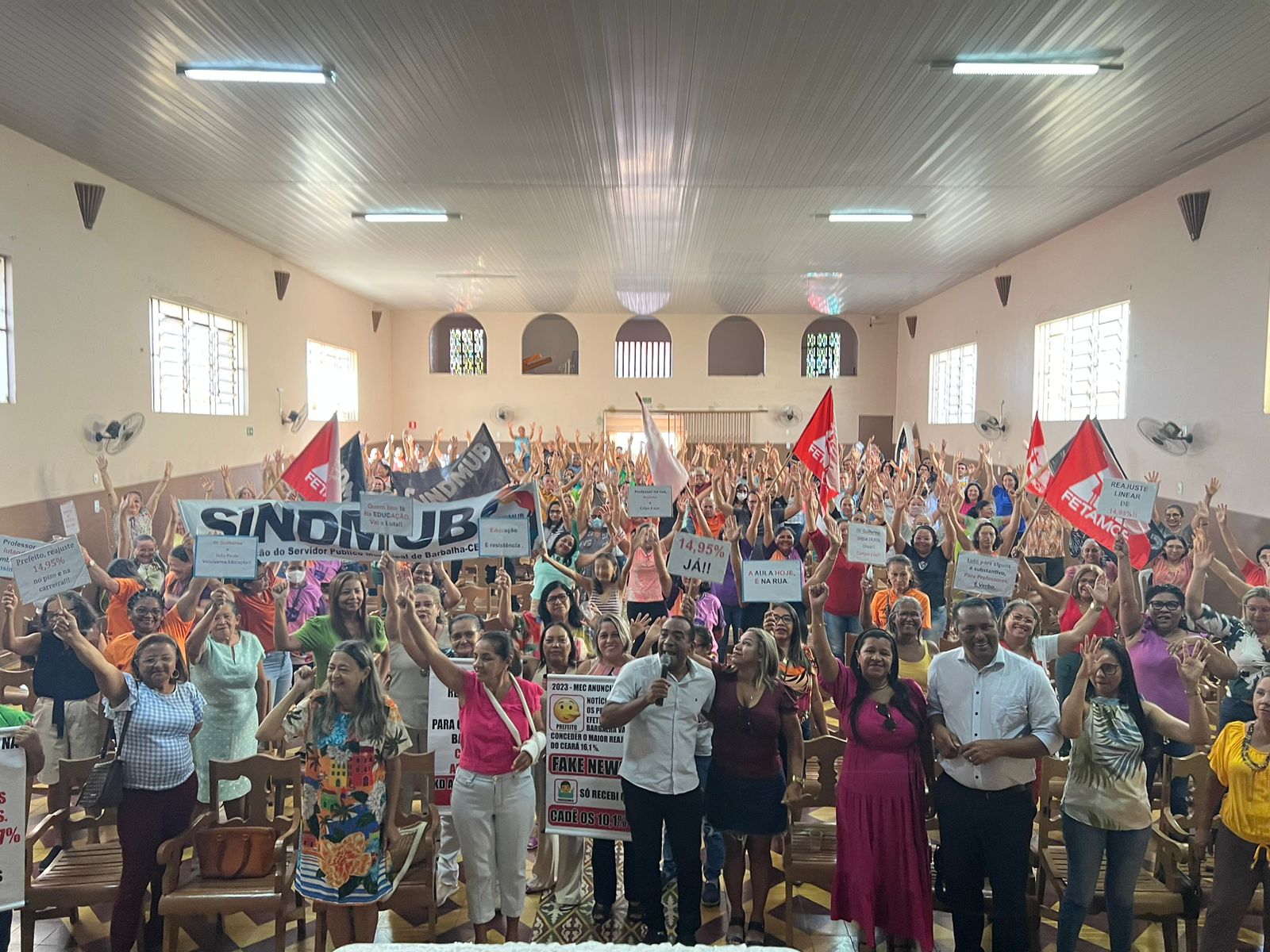 Professores: Paralisações continuam