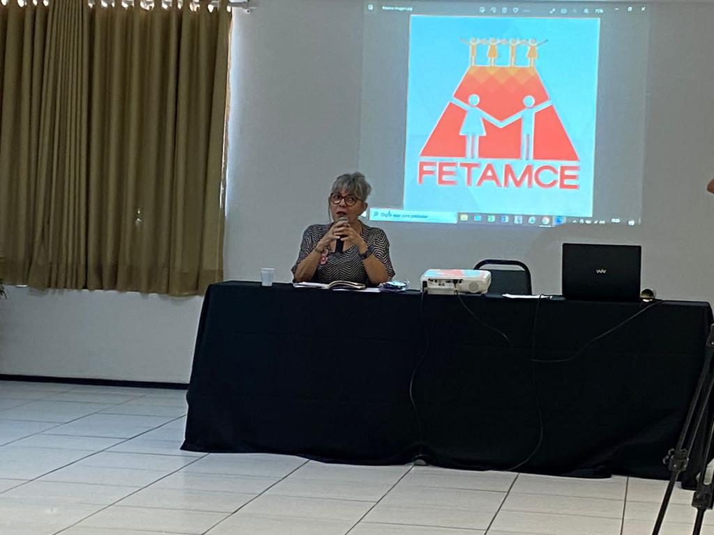 Sindmub participa de debate sobre conjuntura Política